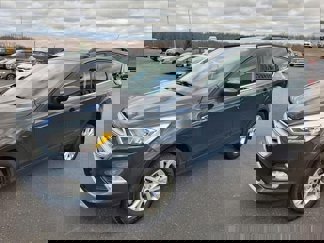 Used 2019 Ford Escape SEL image 1