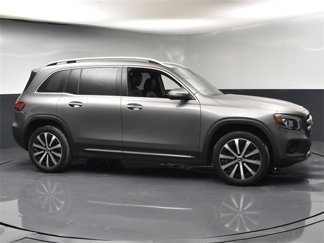 Used 2020 Mercedes-Benz GLB 250 w/ Premium Package image 1