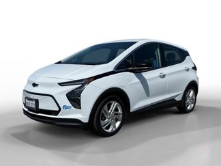 Used 2022 Chevrolet Bolt LT image 1