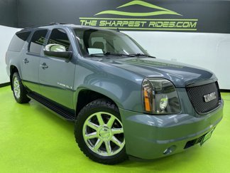 Used 2008 GMC Yukon XL SLT image 1