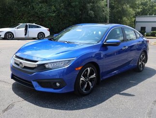 Used 2018 Honda Civic Touring image 1