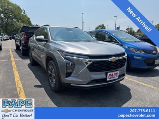 Used 2024 Chevrolet Trax LT image 1