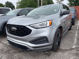 Used 2022 Ford Edge SE w/ Black Appearance Package image 1