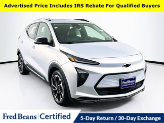Certified 2022 Chevrolet Bolt EUV Premier w/ Sun & Sound Package image 1