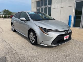 Used 2025 Toyota Corolla LE image 1