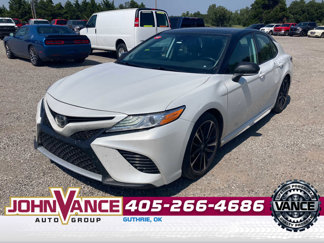 Used 2020 Toyota Camry XSE image 1