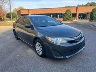 Used 2012 Toyota Camry LE image 1