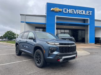 New 2025 Chevrolet Traverse Z71 w/ LPO, Floor Liner Package image 1