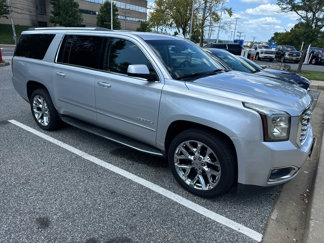 Used 2018 GMC Yukon XL Denali image 1