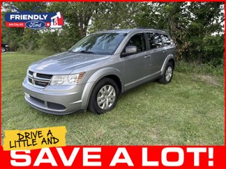 Used 2020 Dodge Journey SE image 1
