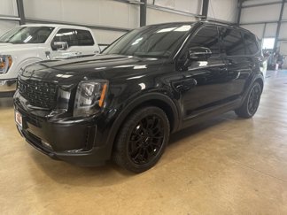 Used 2022 Kia Telluride SX w/ Nightfall Edition Package image 1