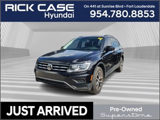 Used 2021 Volkswagen Tiguan S image 1