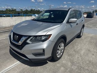 Used 2020 Nissan Rogue S image 1