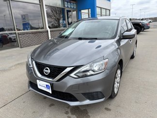 Used 2016 Nissan Sentra SV image 1