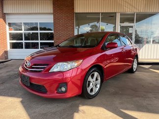 Used 2013 Toyota Corolla LE image 1