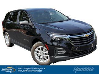 Used 2022 Chevrolet Equinox LS w/ LS Convenience Package image 1
