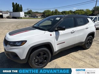 New 2023 Jeep Compass Trailhawk w/ Trailhawk Convenience Group image 1