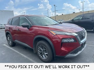 Used 2023 Nissan Rogue S image 1