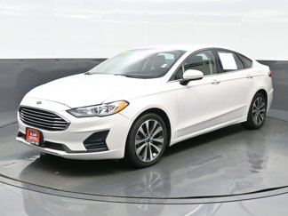 Used 2019 Ford Fusion SE video 2