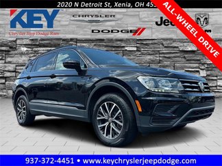 Used 2020 Volkswagen Tiguan SE image 1