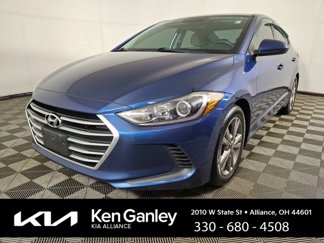 Used 2017 Hyundai Elantra SE image 1