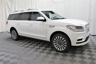 Used 2021 Lincoln Navigator L Reserve image 1