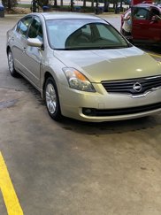Used 2009 Nissan Altima 2.5 S image 1
