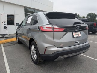 Used 2022 Ford Edge SEL image 1