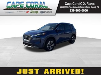 Used 2021 Nissan Rogue SV w/ Premium Package image 1