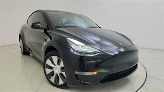 Used 2024 Tesla Model Y Long Range image 1