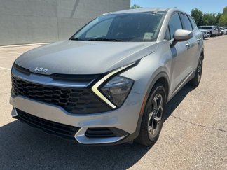 Used 2023 Kia Sportage LX image 1