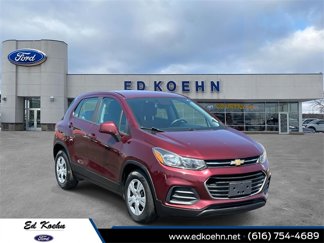 Used 2017 Chevrolet Trax LS image 1