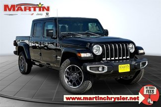 Used 2023 Jeep Gladiator Overland image 1