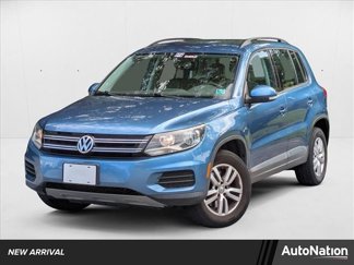 Used 2017 Volkswagen Tiguan S image 1