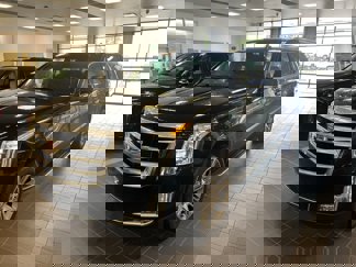 Used 2018 Cadillac Escalade ESV Luxury image 1