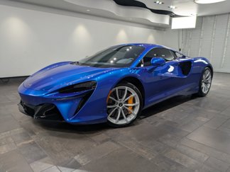 Used 2023 McLaren Artura image 1