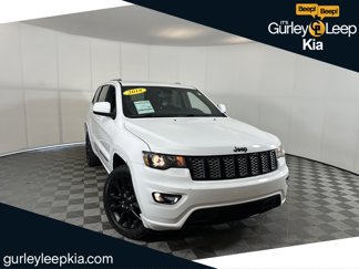Used 2018 Jeep Grand Cherokee Altitude image 1