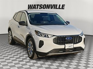 New 2025 Ford Escape Active image 1