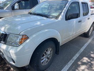 Used 2019 Nissan Frontier SV image 1
