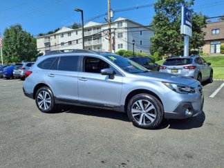 Used 2018 Subaru Outback 2.5i Limited image 1