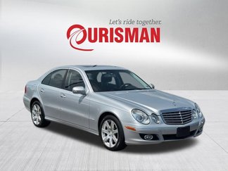 Used 2008 Mercedes-Benz E 350 4MATIC Sedan image 1