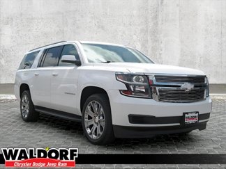 Used 2019 Chevrolet Suburban LT image 1