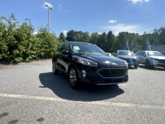 Used 2020 Ford Escape Titanium image 1