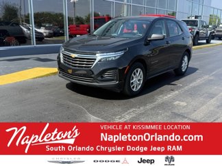 Used 2023 Chevrolet Equinox LS image 1