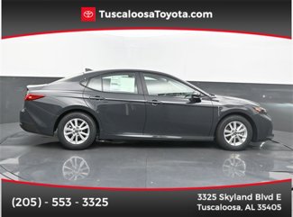 New 2025 Toyota Camry LE image 1