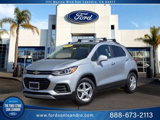 Used 2020 Chevrolet Trax LT w/ LT Convenience Package image 1
