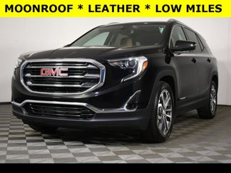 Used 2021 GMC Terrain SLT image 1