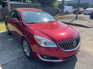 Used 2015 Buick Regal image 1