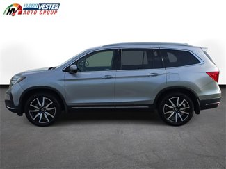 Used 2021 Honda Pilot Touring image 1