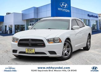 Used 2013 Dodge Charger SE image 1